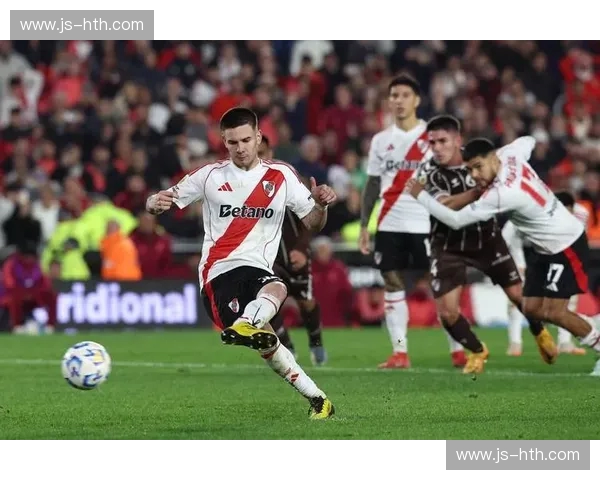 伯纳乌夜宴：皇马与尤文的史诗对决，谁将铸就欧冠新传奇？